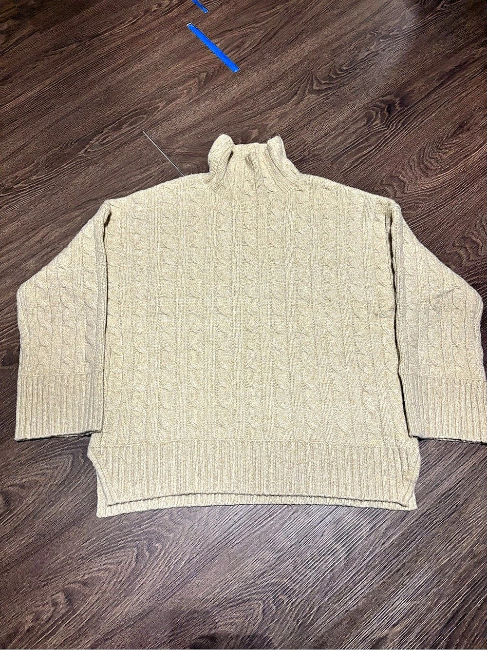 Abercrombie & Fitch Cable-Knit Mockneck Sweater Cream Medium